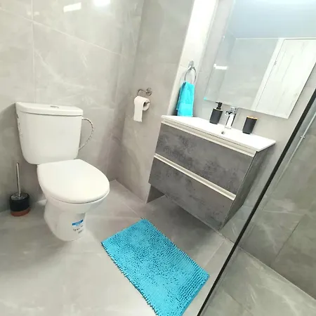 Serenity On Makenzy Apartament *