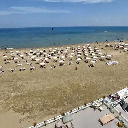 Serenity On Makenzy Apartament Larnaca